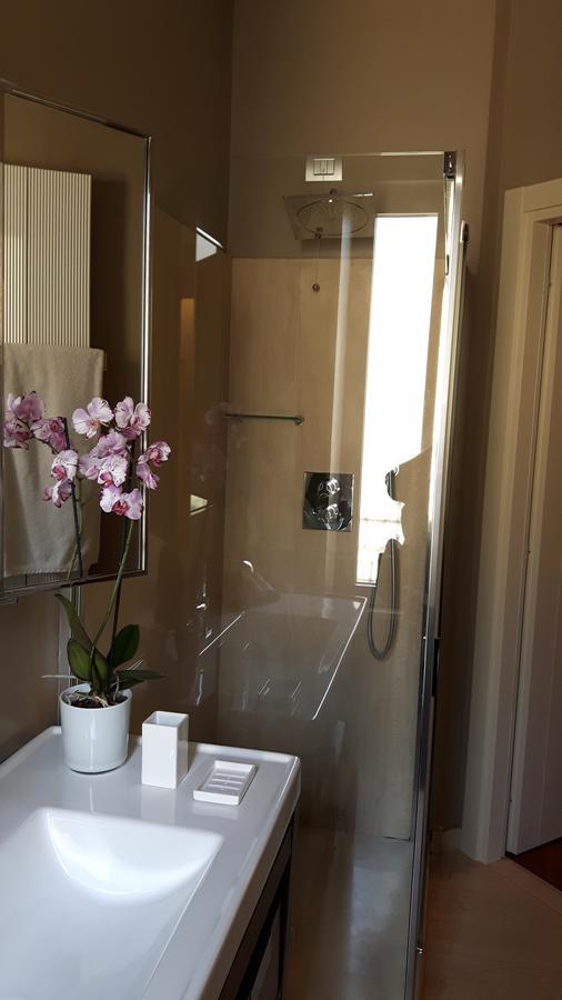 Bed and Breakfast Bronzino House Milán Exterior foto